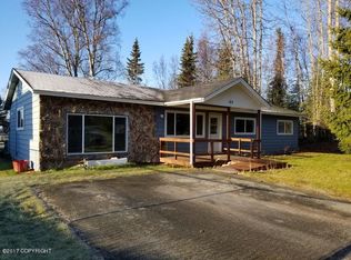 183 Foothill Rd, Soldotna, AK 99669