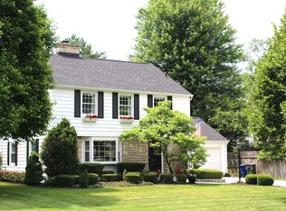 369 S Harding Rd, Columbus, OH 43209