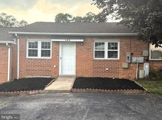 754 Red Clay Dr, Bear, DE 19701