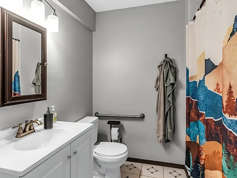 217 W Linden Ave — Photo 15