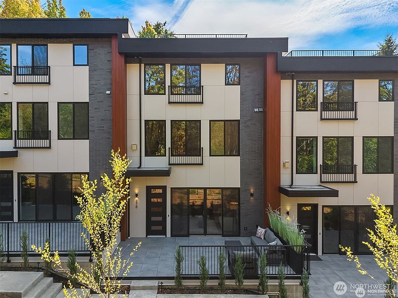 2nd image of 278 118th Avenue SE