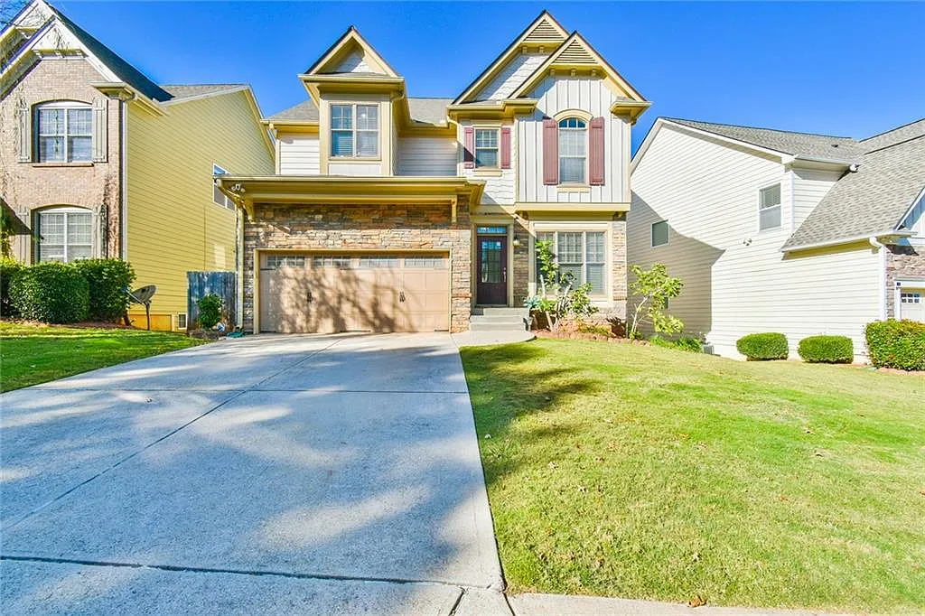 4 bed, 2252 sqft, $2,550 — Photo 1