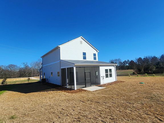 3rd image of 431 N Unity Grove Rd