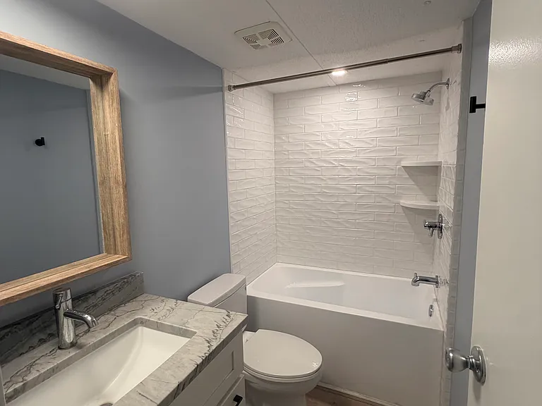 1032 Gilmore Rd — Photo 2