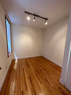 Rented by Waverly Realty Associates | media 25