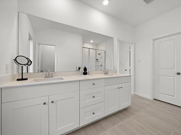 4823 Shimmer Side Dr — Photo 12