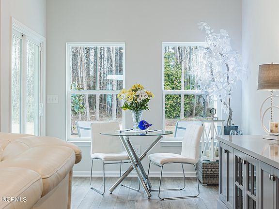 4th image of 8947 Smithfield Dr NW
