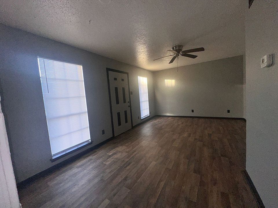1st image of 908 Adams Ave #121