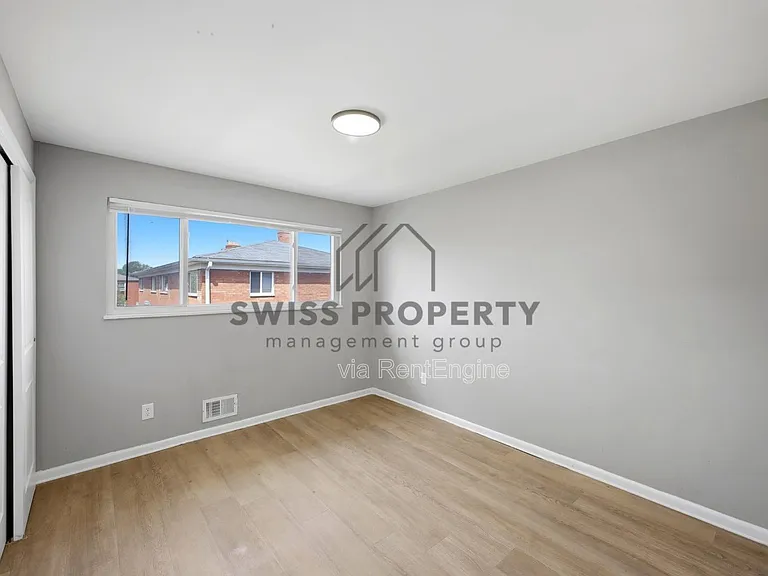 5840 N Meadows Blvd #D — Photo 10