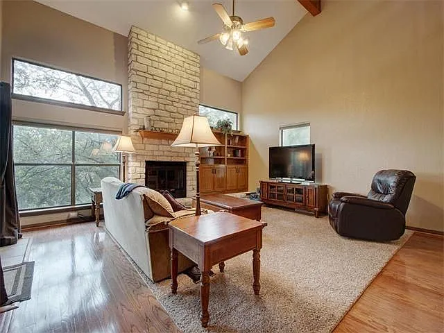 Living Room 3