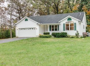 222 Dream Dr, Battle Creek, MI 49017
