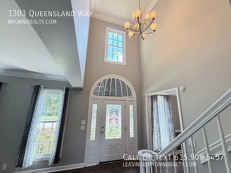 1303 Queensland Way — Photo 43