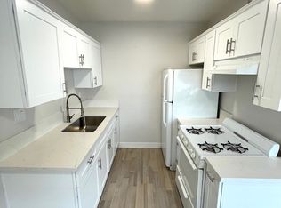 465 Almond Ave #8, Long Beach, CA 90802