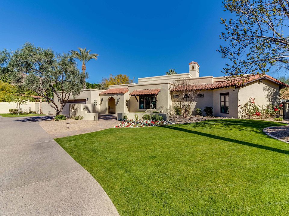1st image of 5830 E CALLE DEL MEDIA --