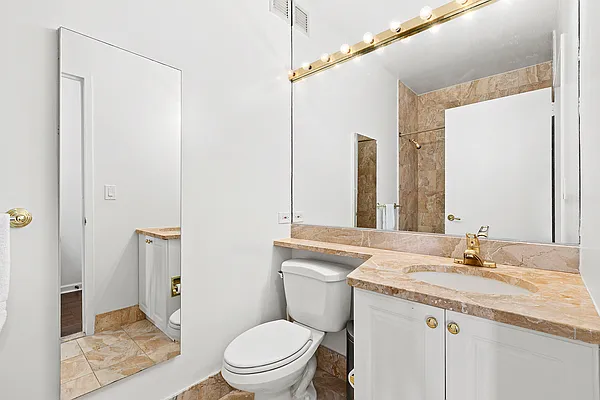 Rented by Compass | media 8