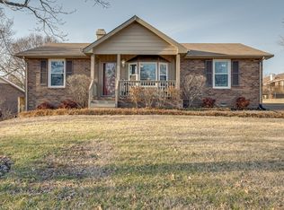 110 Forest Meadows Dr, Hendersonville, TN 37075