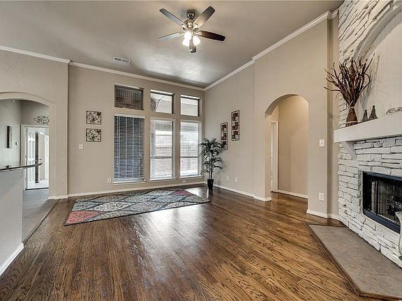 5th image of 9029 Wiggins Dr