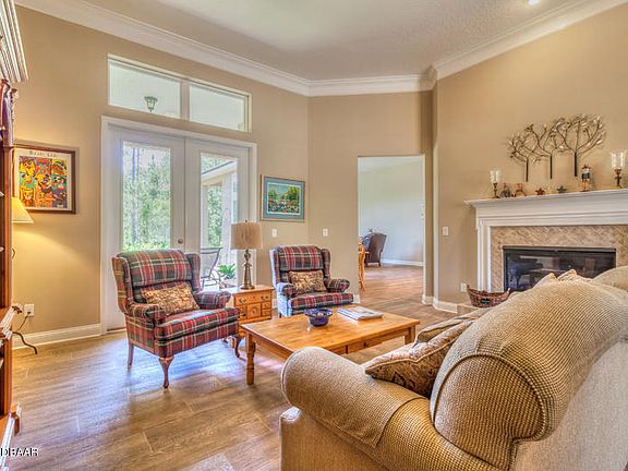 4th image of 9 Ashford Lakes Dr