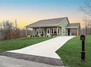 24 Fountainhall Ln, Bella Vista, AR 72715