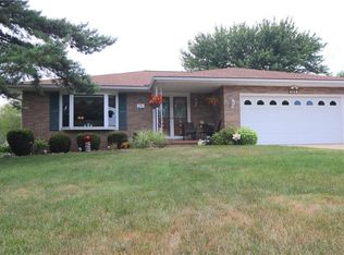 4703 Cottonwood Ln, Brunswick, OH 44212