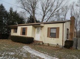 36 Sherow Rd, Pleasant Valley, NY 12569