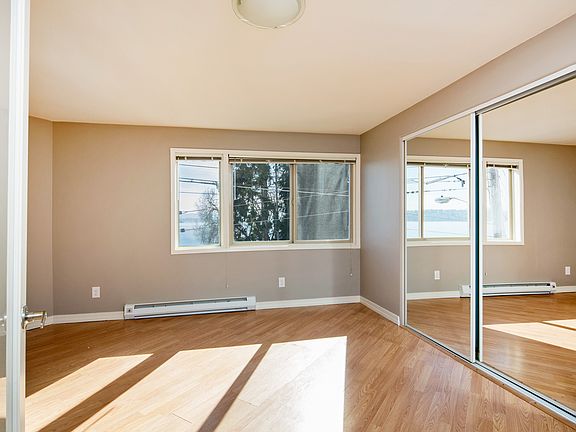 4th image of 1928 43rd Ave E APT 07