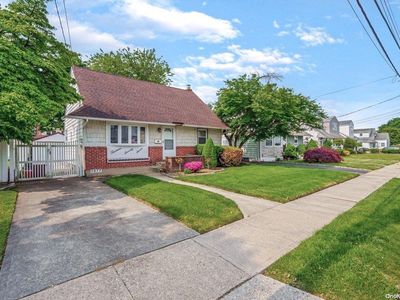 1477 Clay Street, Elmont, NY, 11003