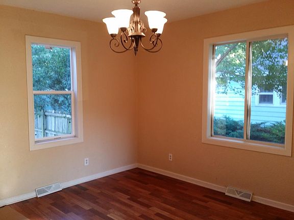 Dining Rm with Hardwood