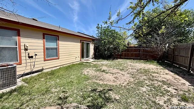 10026 Sungate Park — Photo 23