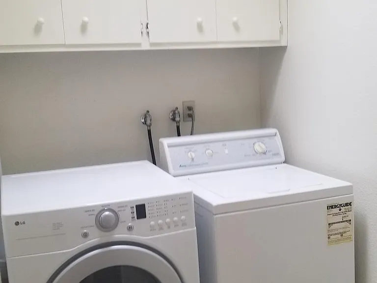 225 Lindo Pl — Photo 12