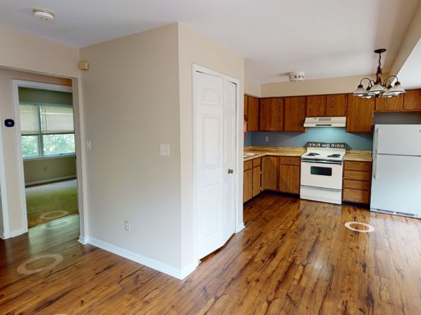 2210 Dexter Ave #2210