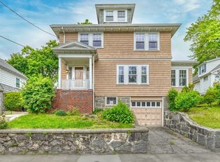 14 Hodgdon Ter, West Roxbury, MA 02132