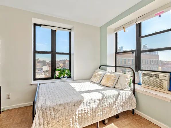 728 Driggs Avenue 26 image 3 of 6