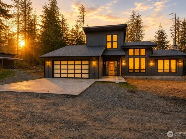 14886 Wilkeson Spiketon Road E, Wilkeson, WA 98396