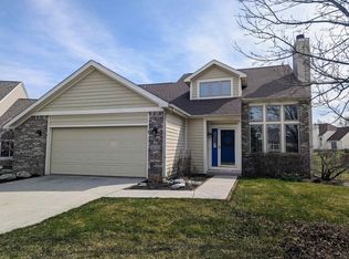 10720 Lone Tree Pl, Fort Wayne, IN 46818