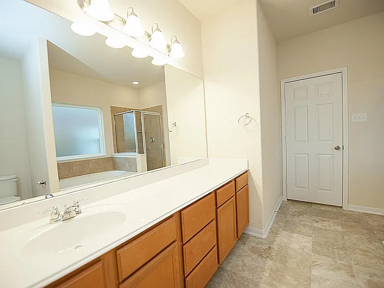 18519 Each Elm Way — Photo 15