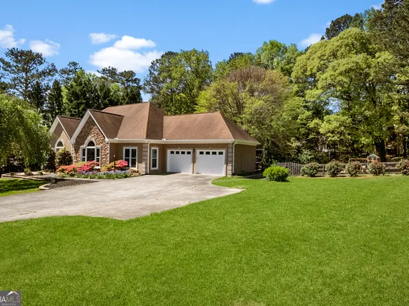 181 Pinehurst Ln, Marietta, GA 30068