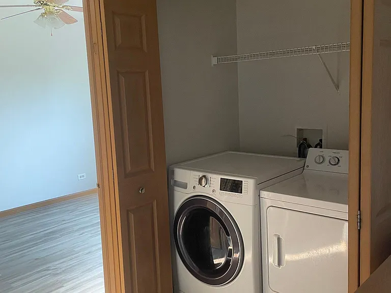 1518 Grand Dr #4 — Photo 11