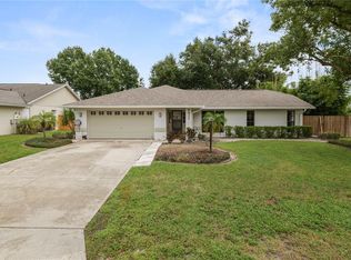 7411 Floral Cir E, Lakeland, FL 33810