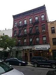 259 West 18th Street in Chelsea