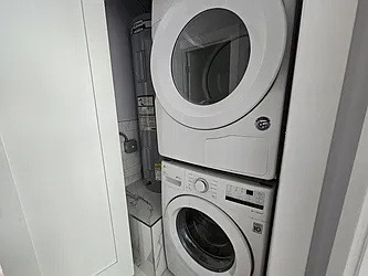 Rented by Amorelli Realty