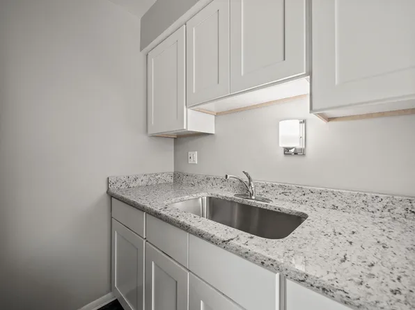Utica Town, 8310 Hall Rd #9c889a37f, Utica, MI 48317