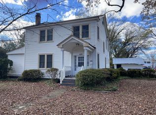 400 Virginia St, Ashland, VA 23005