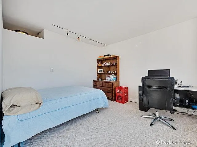1355 N Sandburg Ter #2307 — Photo 8