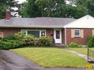 22 Maxdale Rd, Worcester, MA 01602