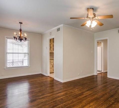 3rd image of 542 Blanning Dr