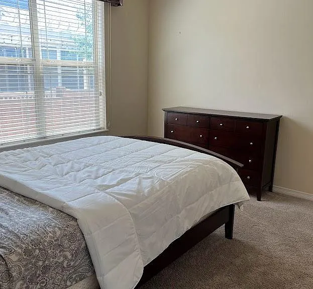 5283 Chester St — Photo 7