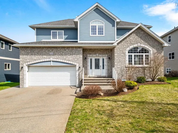 233 Bently Dr, Halifax, NS B3S 0B2