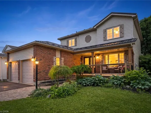 729 Woodhill Dr, Centre Wellington, ON N1M 3M8
