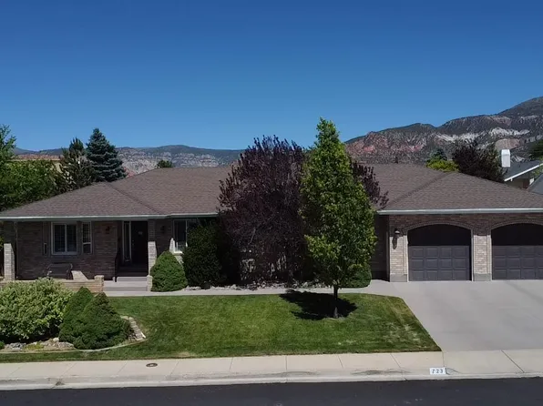 723 S Saint James Pl, Cedar City, UT 84720